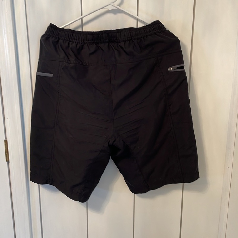 Bellwether Cycling Shorts Women’s Stretch Lined Zip Pockets MEDIUM Black